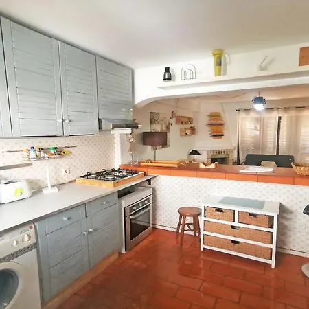 D04 - Torralta Tower House * لاغوس