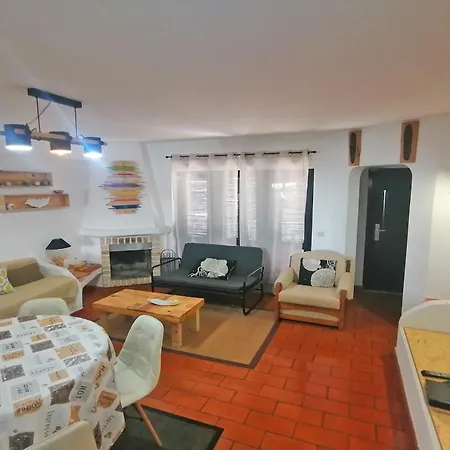 D04 - Torralta Tower House *