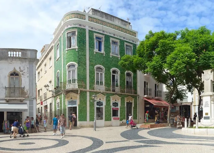 D04 - Torralta Tower House לאגוּ‏ש